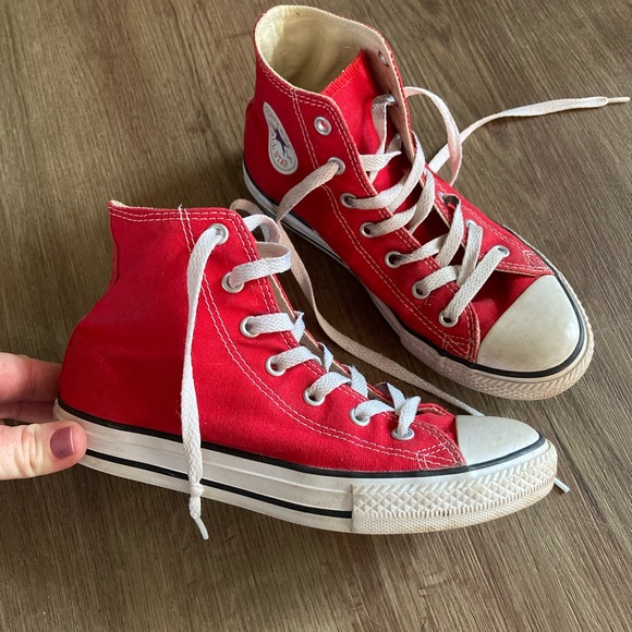 converse size 3 red